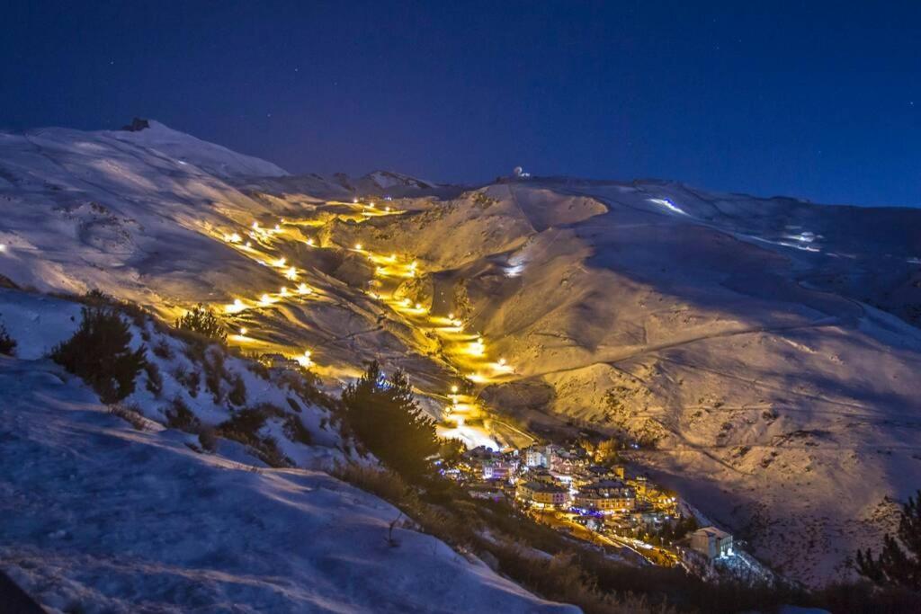 Apartamento T28 Edif Europa Y Parking Gratuito Sierra Nevada Luaran gambar